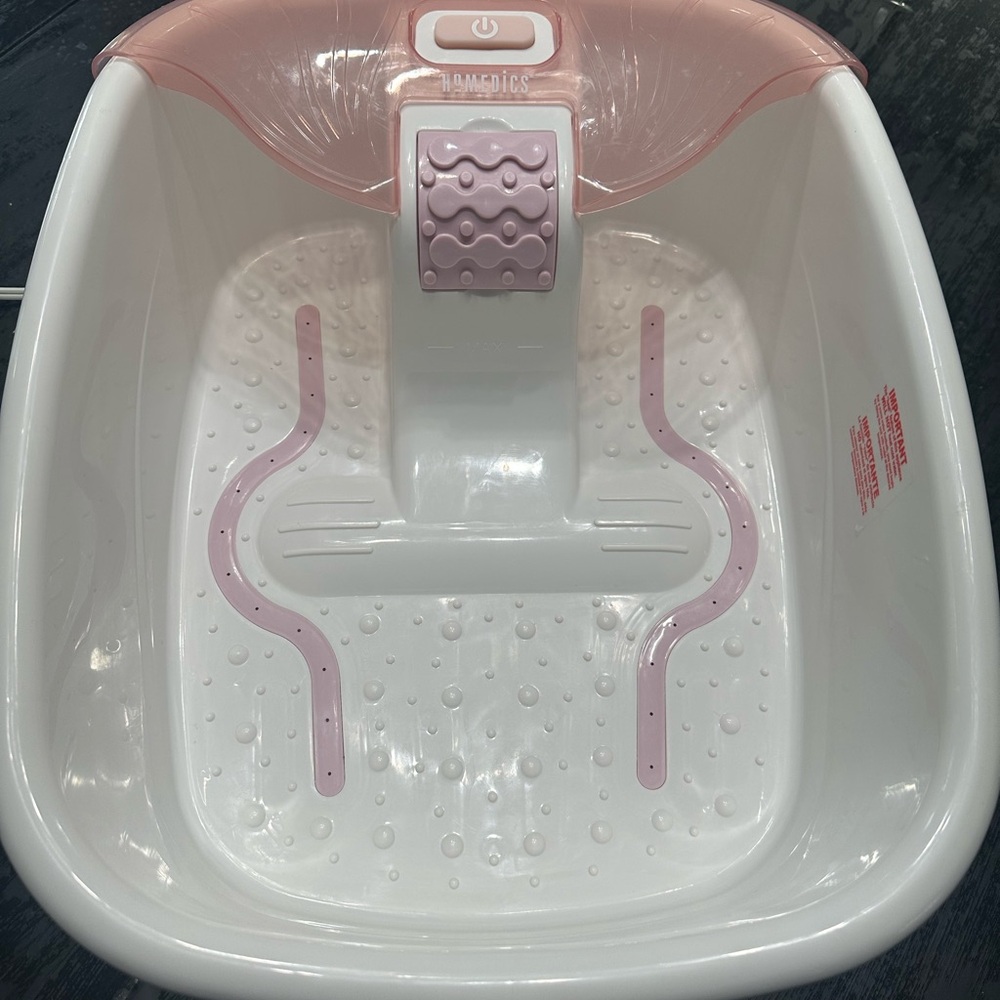 Homedics bubble Foot Spa in Pink and White with Massage Roller